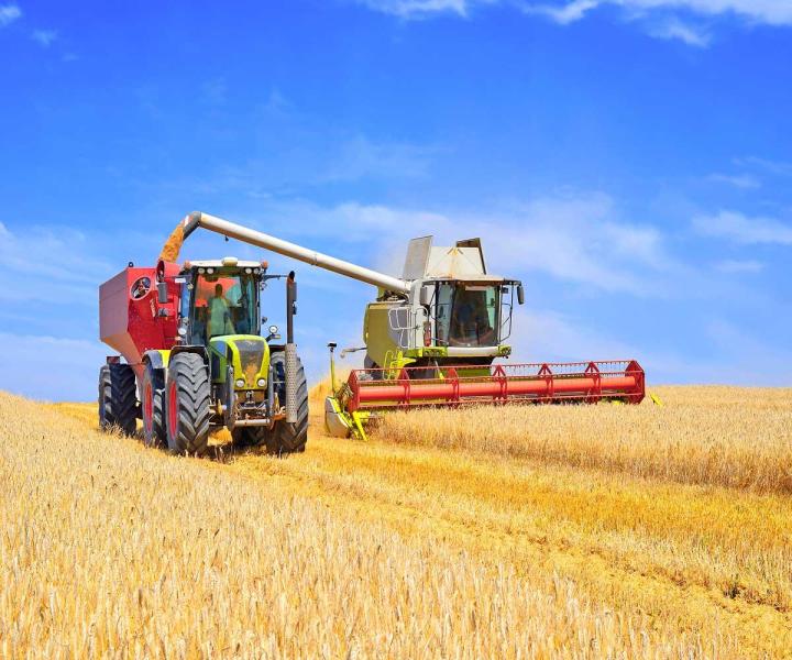 Quels sont les différents types de moissonneuses-batteuses utilisées dans l'agriculture moderne ? Saint-Alexandre